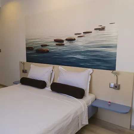 Gabrisa 3*